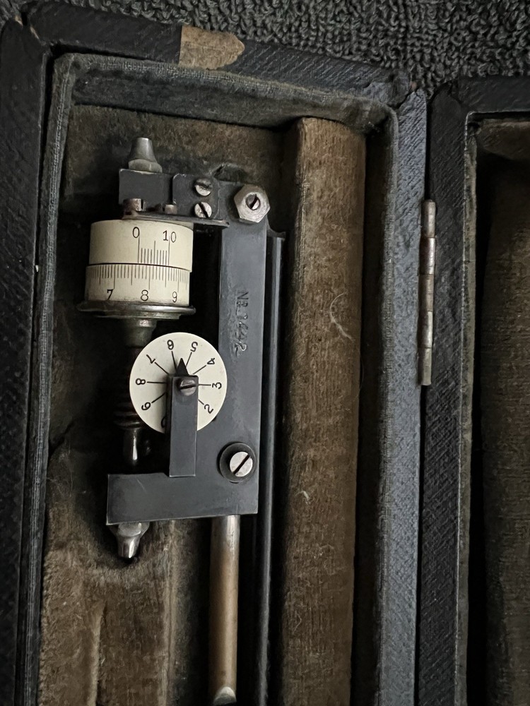 Keuffel & Esser Planimeter No 4211