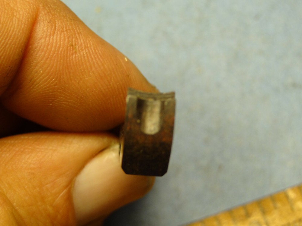 Winchester 37A Extractor 16 Ga. NOS