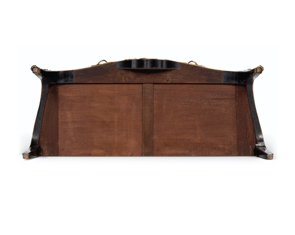 Louis XV Style Chinoiserie Lacquered Commode - Jeanselme of Paris