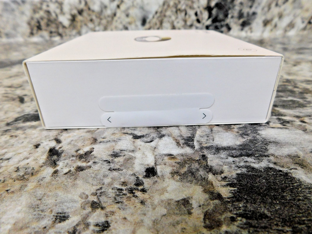 Oura Ring 4 - Smart Activity Tracker - Size 9- Gold - Authentic* (Sealed)