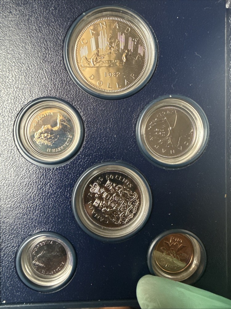 1982 Canadian Mint Set
