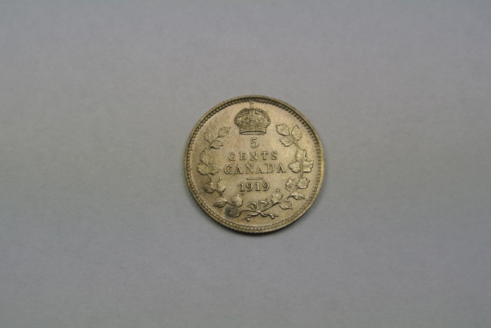 1919 Canada Five, 5 Cents, AU/UNC Condition - C4078