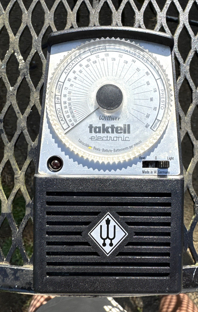 Wittner Taktell electronic metronome
