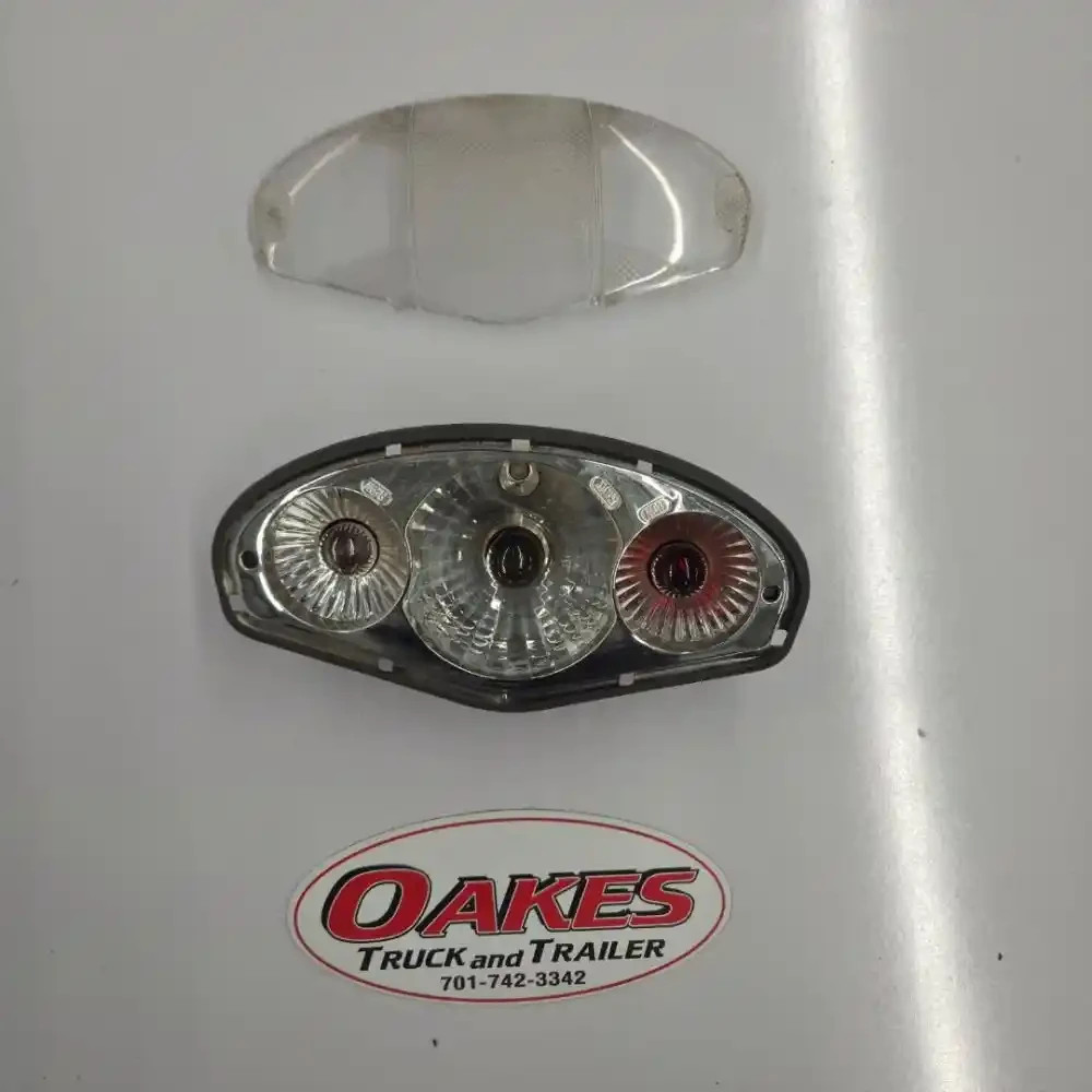 2012 Freightliner Cascadia 125 Dome Light-- 9440-001