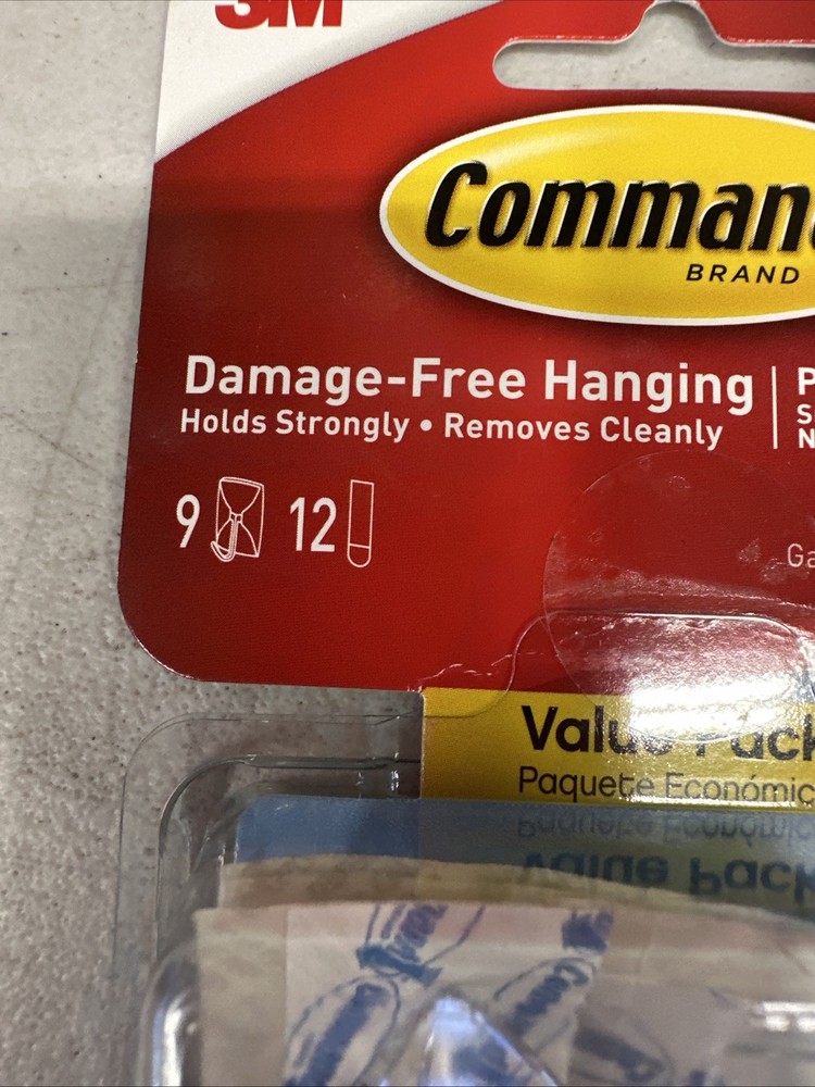 Command Small Wire Hooks 9 Hooks And 12 Strips 17067CLR-9ES {A}