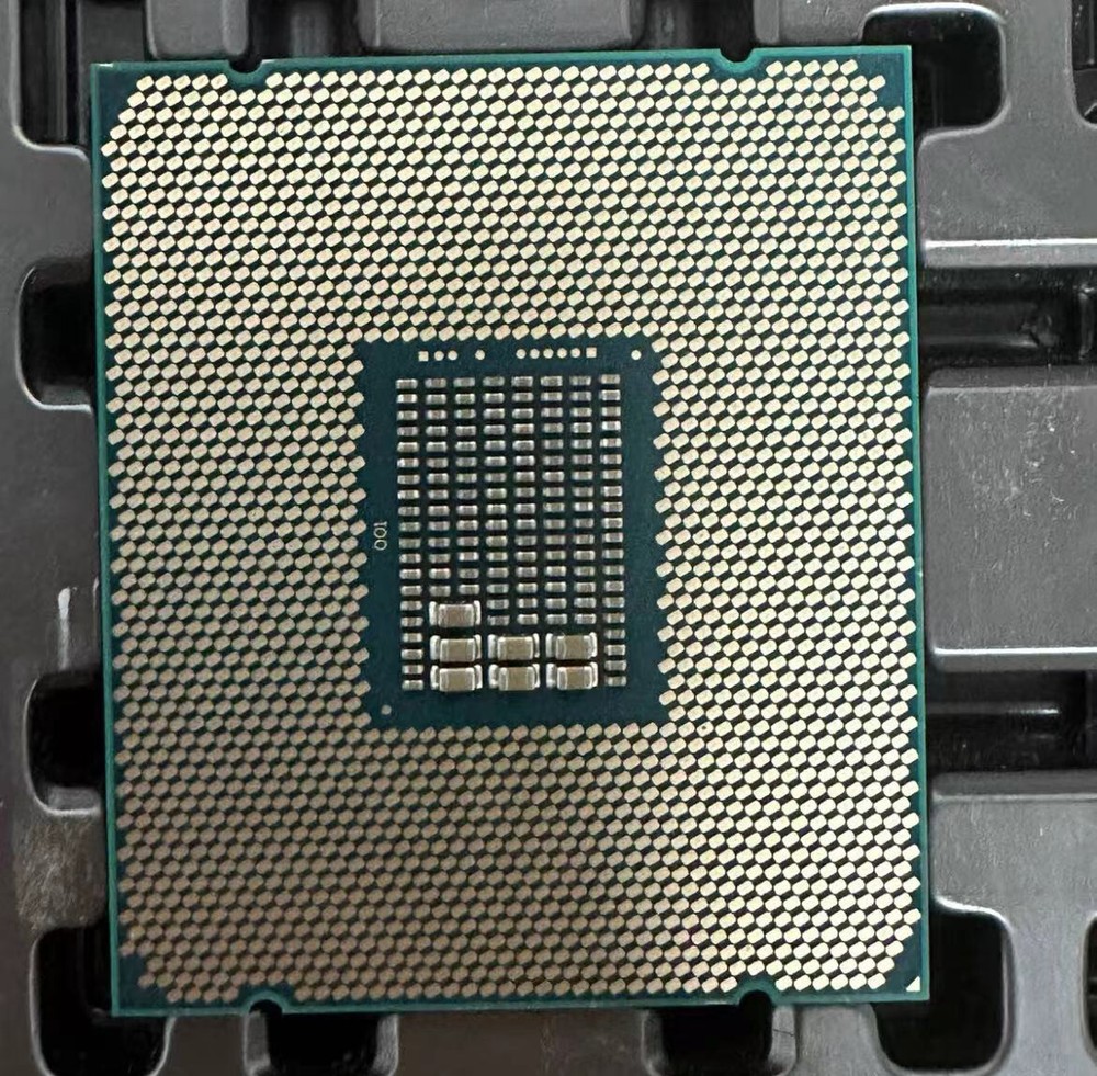 Intel Xeon E5-2679 V4 SR2K5 2.50GHz 20-core LGA2011-3 e5-2679v4 CPU processor