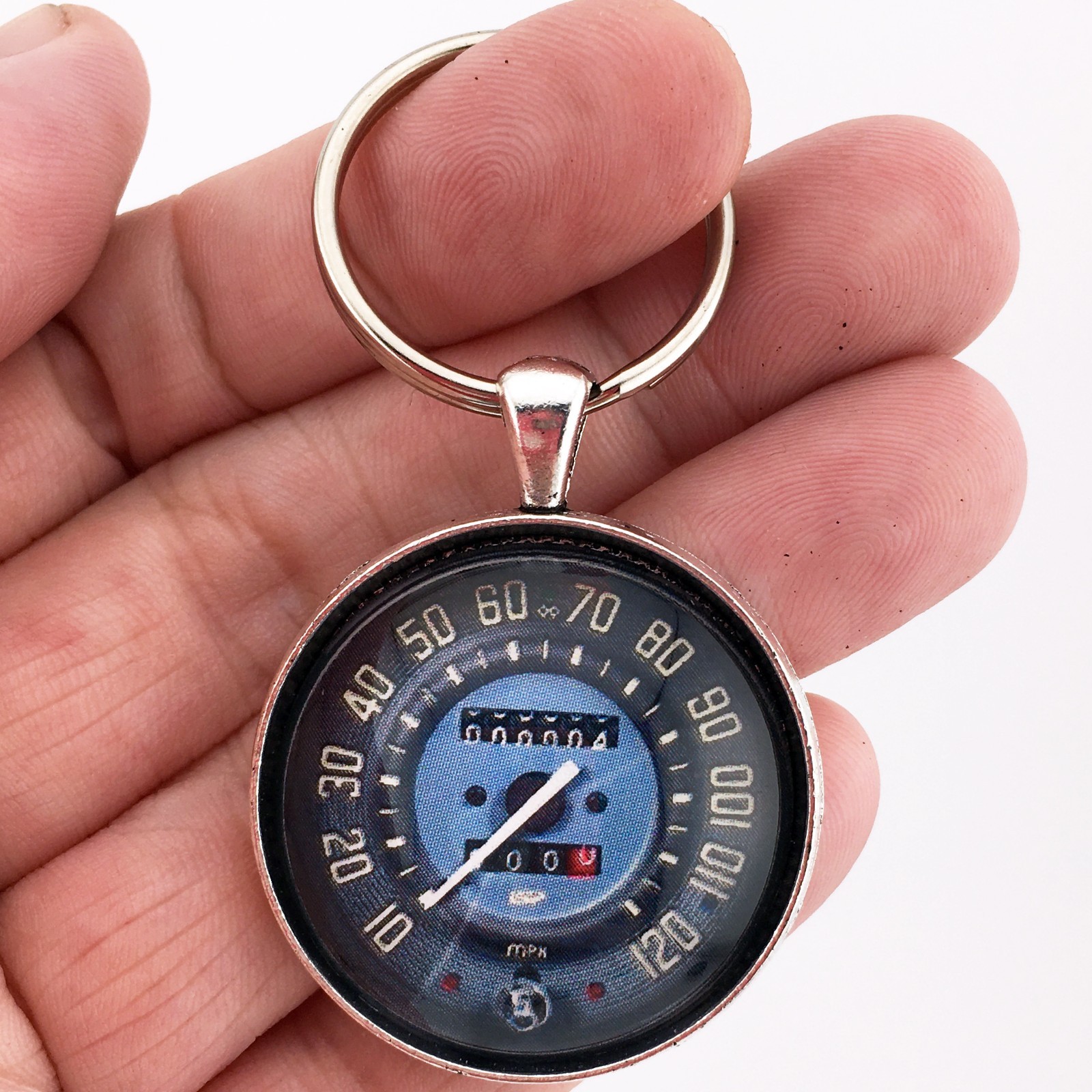 Vintage Volkswagen Bus VW Bug Beetle Karmann Ghia 120 MPH Speedometer Keychain
