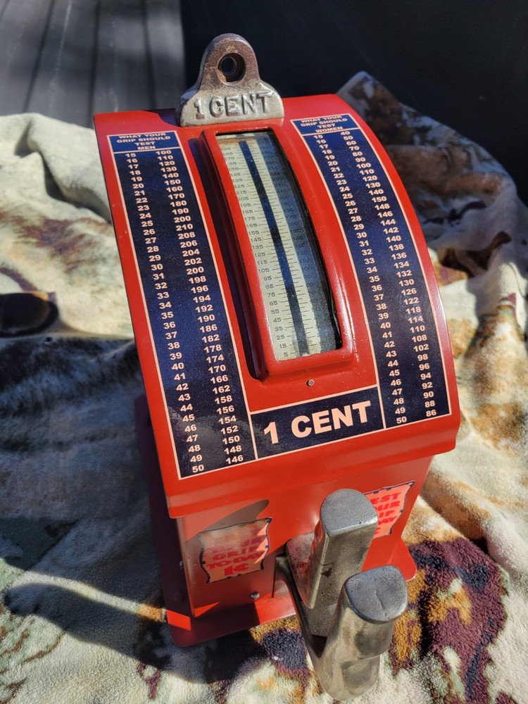 1930s Gottlibe Coin Op Strength Tester Refurbished Works No Key