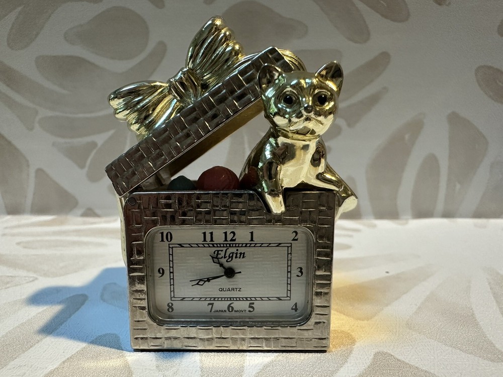 Elgin Kitten Gift Box Mini Clock - Does Not Work - Read Description