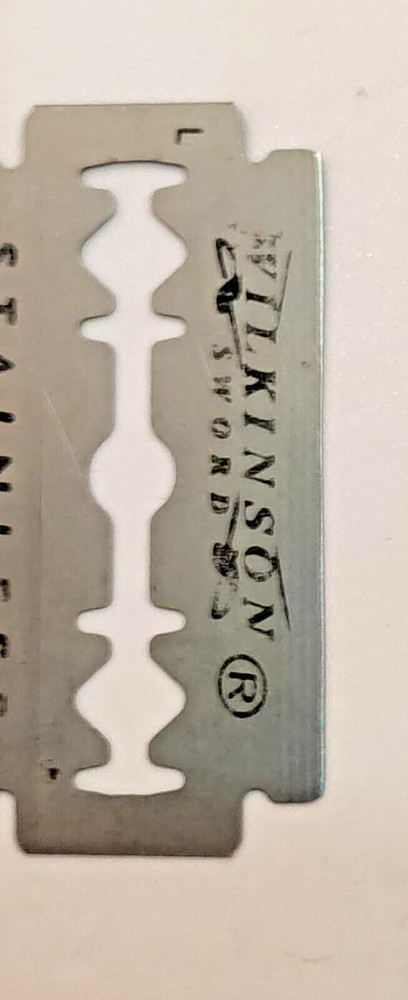 OLD RAZOR DOUBLE EDGE BLADE SHARPENER ROLLFIX GERMAN, REPAIRED WORKING