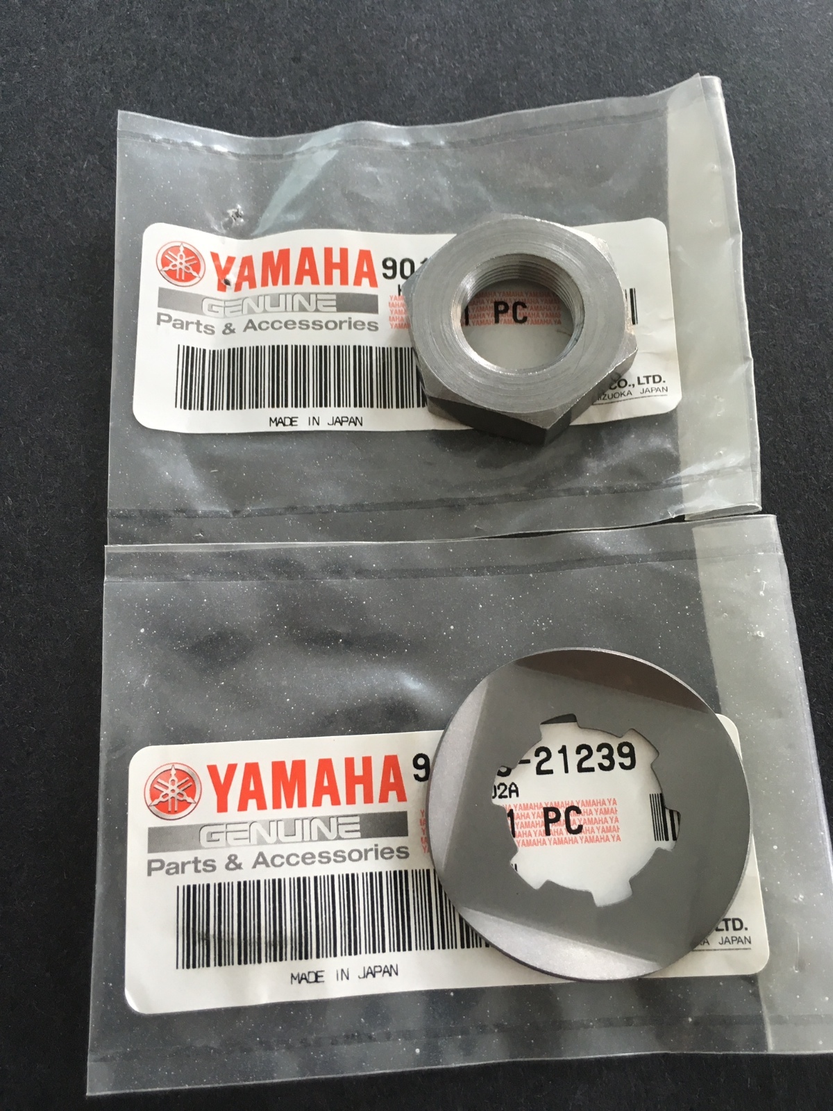 Front Sprocket Holder Lock nut Bolt Washer OEM Yamaha Banshee 350 1987-2006