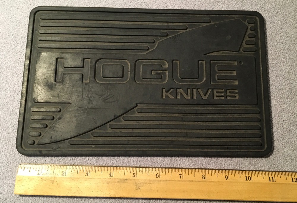 Hogue Knives Black Rubber Counter Mat 11”