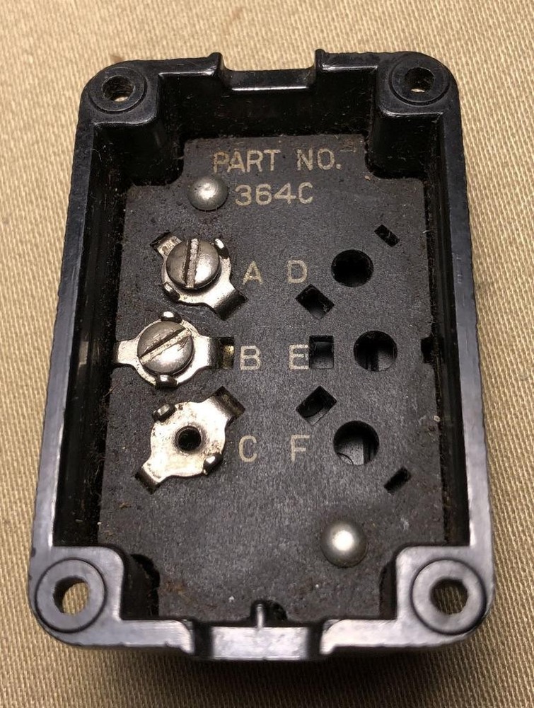 LIONEL #364C CONTROLLER ON/OFF SWITCH - 1959-64 - 2 WIRE