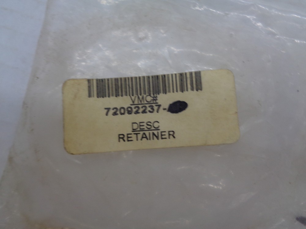 AGCO RETAINER - 72092237 BX10
