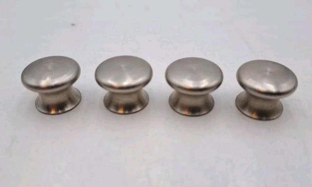 Antique/Vintage Round Small Knobs Drawer Pull Tool Box Furniture Hardware Lot 4