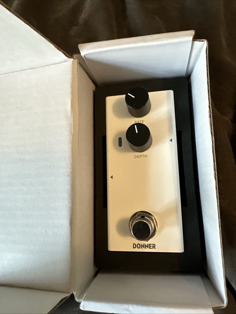 Donner EMBARK 04 Chorus Effector Chorus DIY Shell True Bypass