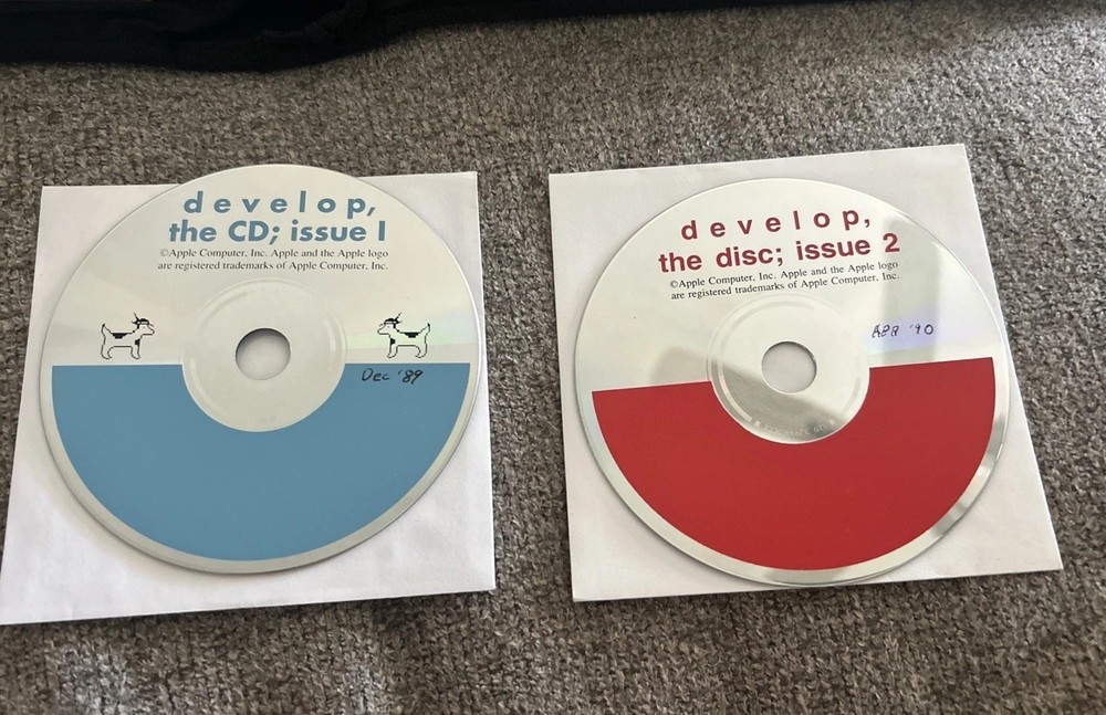 Apple Develop, The CD, Issue 1 + The Disc Issue 2  1989 / 1990 CDs Free Ship