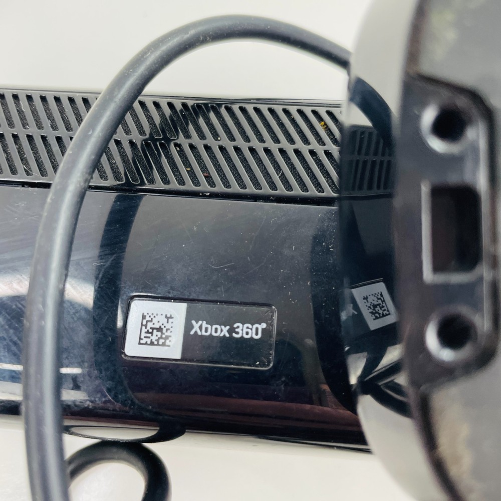 Xbox 230 Kinect Motion Sensor Bar Model 1473 Microsoft 2007 - Read