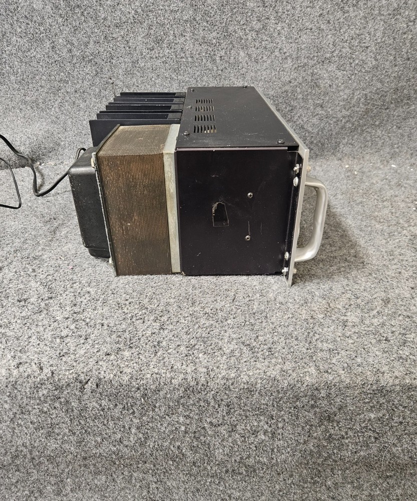 Phase Linear 700b Stereo Amplifier