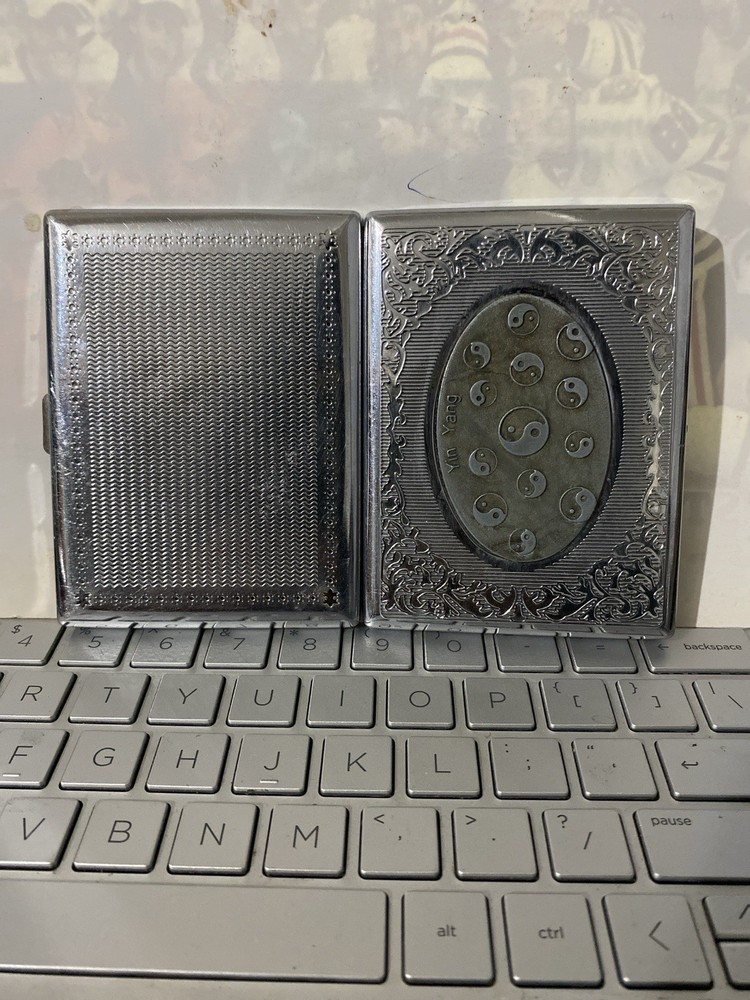 YIN YANG METAL SILVER TONE CIGARETTE CASE