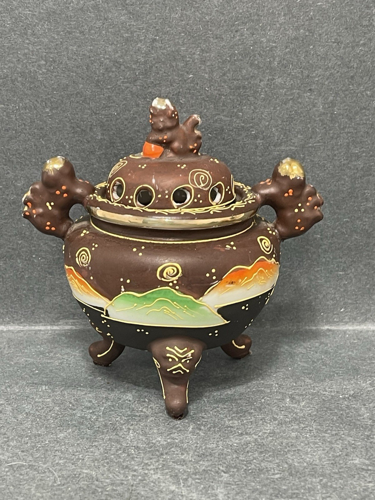 Vintage Satsuma Incense Burner with Gold Foo Dogs 1950s Moriage