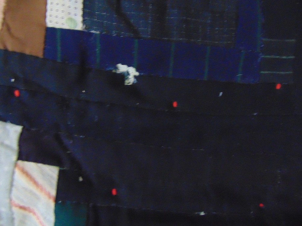 1900s Quilt-LOG CABIN Pattern-52x83-Wool-Pattern in a Pattern Type-HANDSOME-SALE