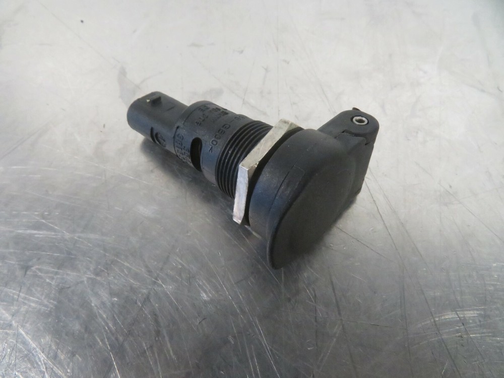 EB755 2008 08 BMW R 1200 RT HEAD SET PLUG IN SOCKET #2