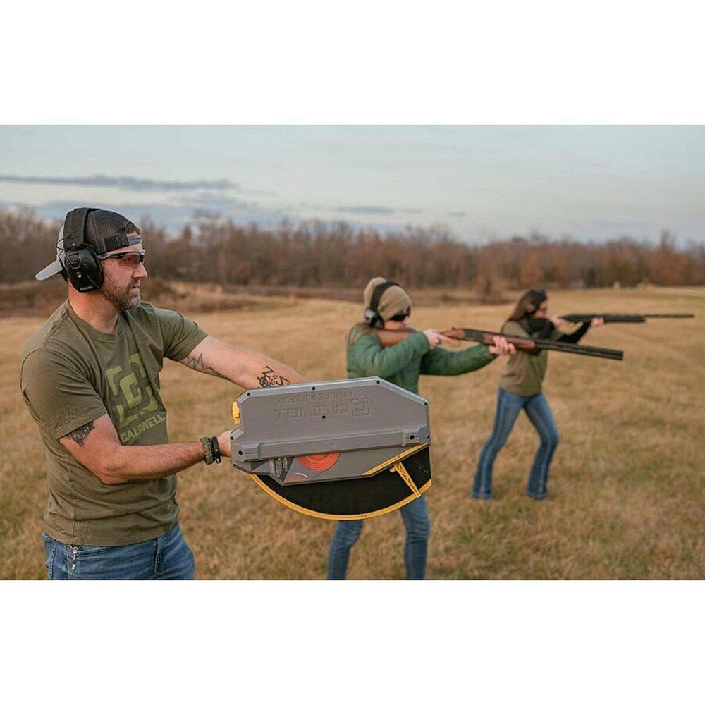 Caldwell Claymore Pullpup Compact Handheld Clay Target Thrower Range 55 Yards