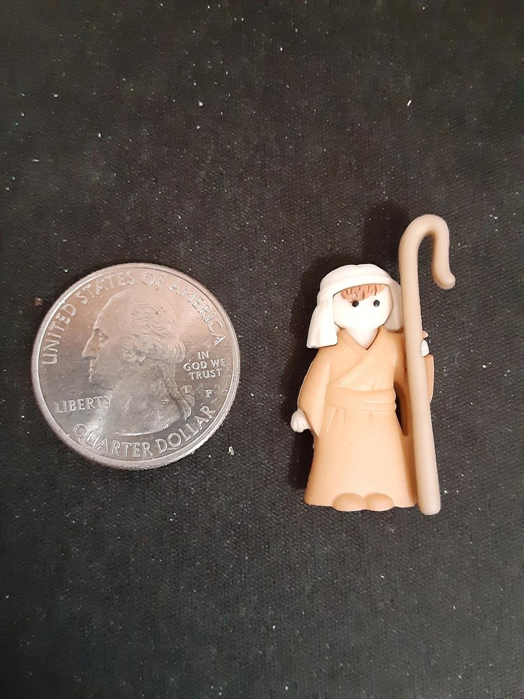 Nativity Needle Minders