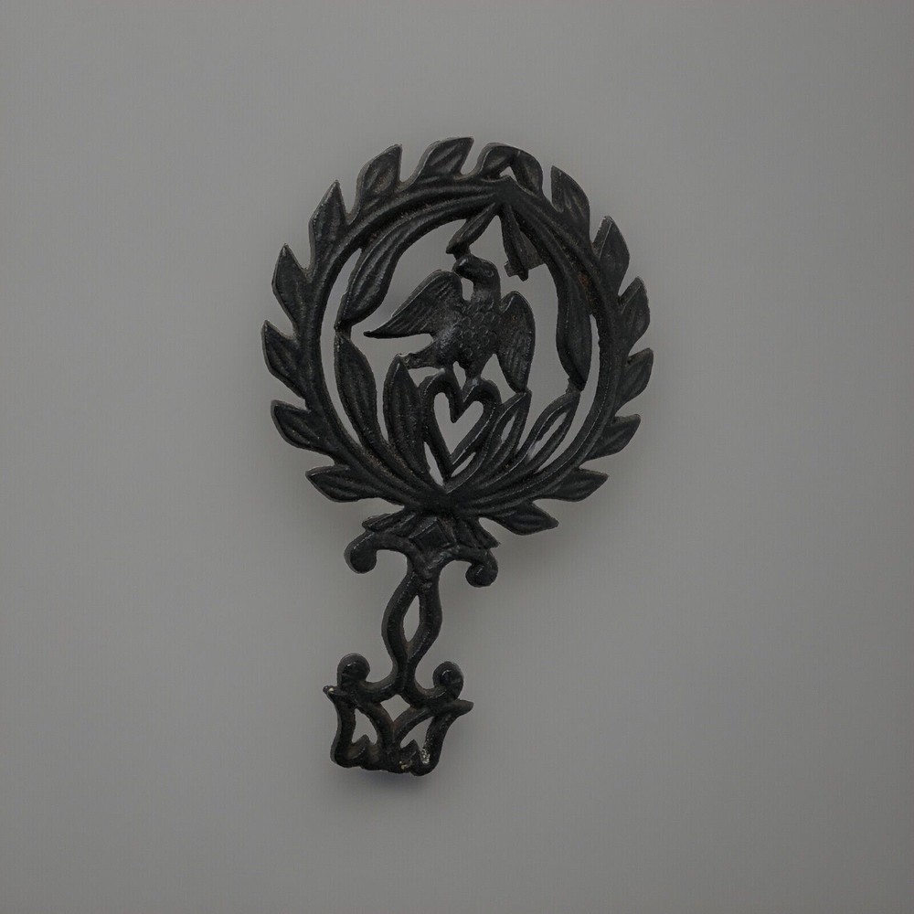 Vintage Cast Iron Trivet With Eagle Image