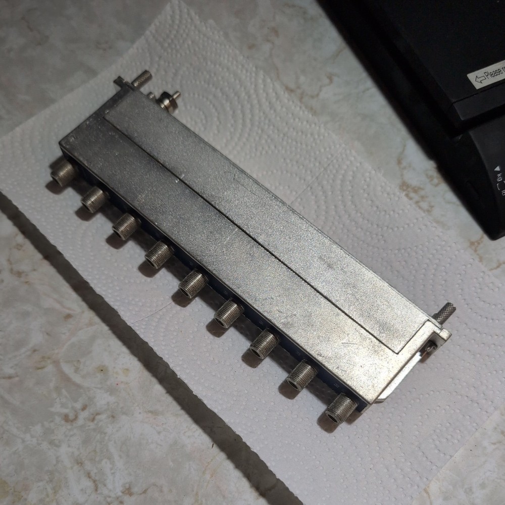 PCI / ATX Networks Maxnet MN8TCPF-E HFC RF Splitter used working.