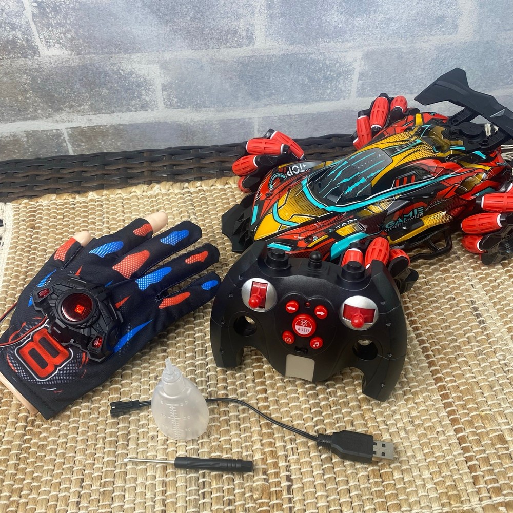 NEW Multi-Function GoolRC Stunt Car, Remote Control 2 remotes Lights music water