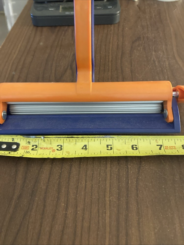 Fiskars Paper Crimper Tool roller