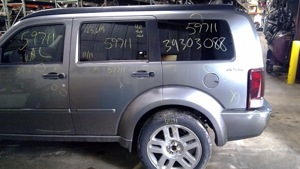 Used Floor Jack fits: 2011 Dodge Nitro Grade A