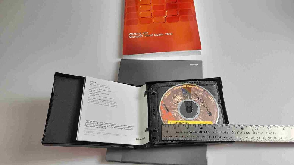 Microsoft Visual Studio Professional 2005 Professional Edition