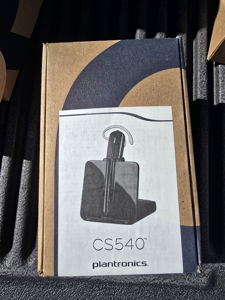 Plantronics (Poly) CS540 DECT Wireless Headset (84693-01, 7W073AA#ABA) New