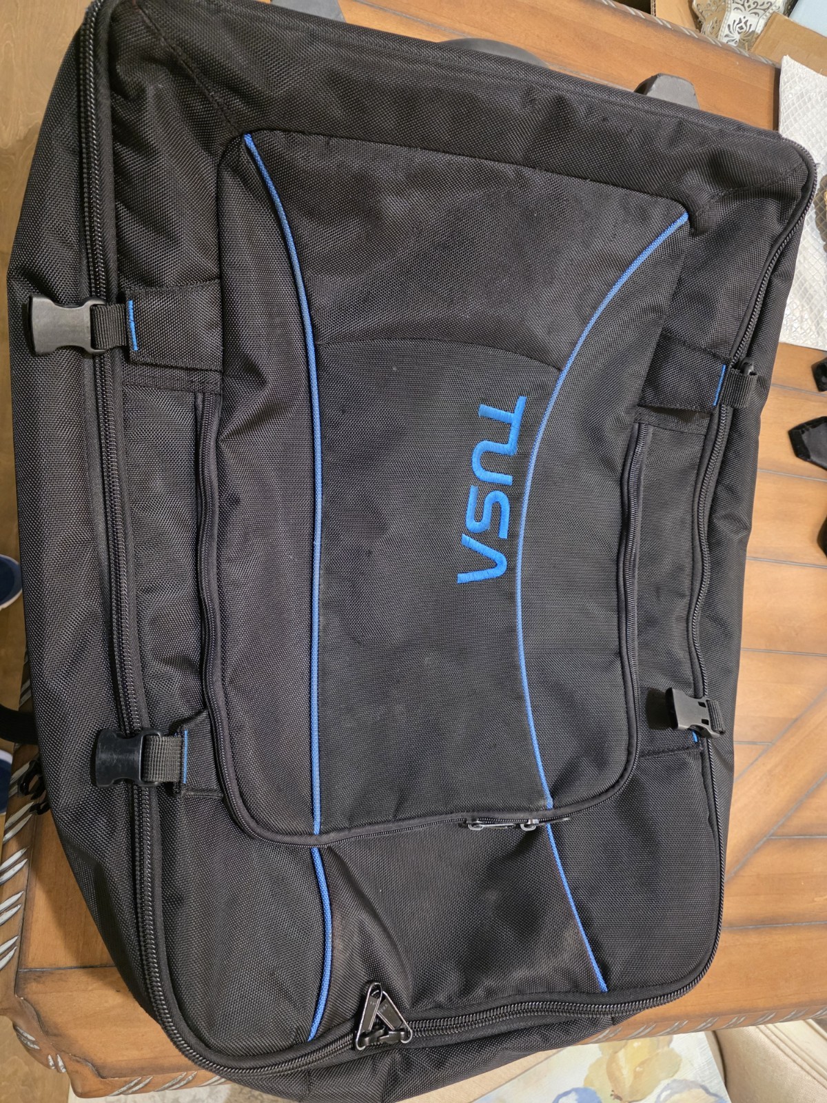 Tusa Roller Bag Travel Luggage; Scuba Diving and/or Snorkel Equipment