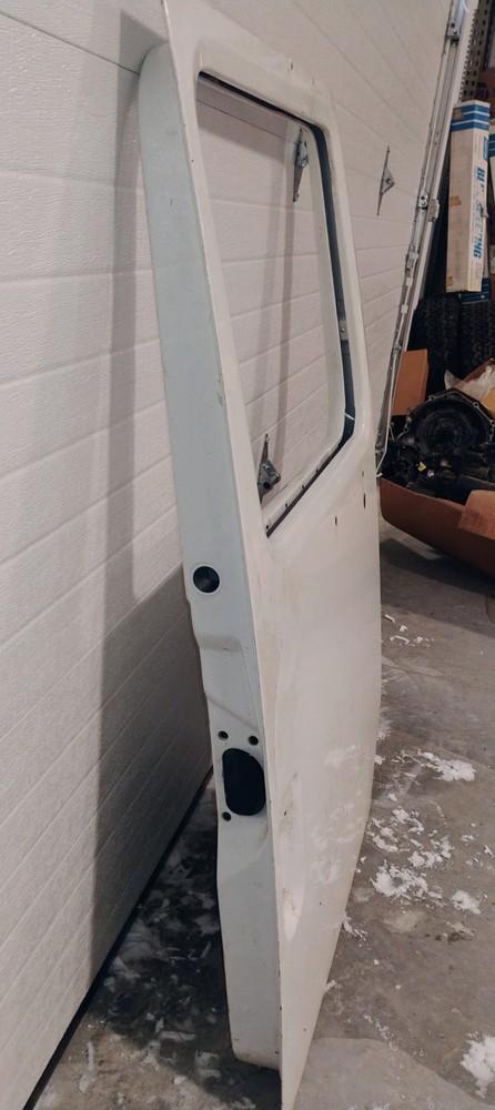 International Navistar Right Side / Passenger Door Shell