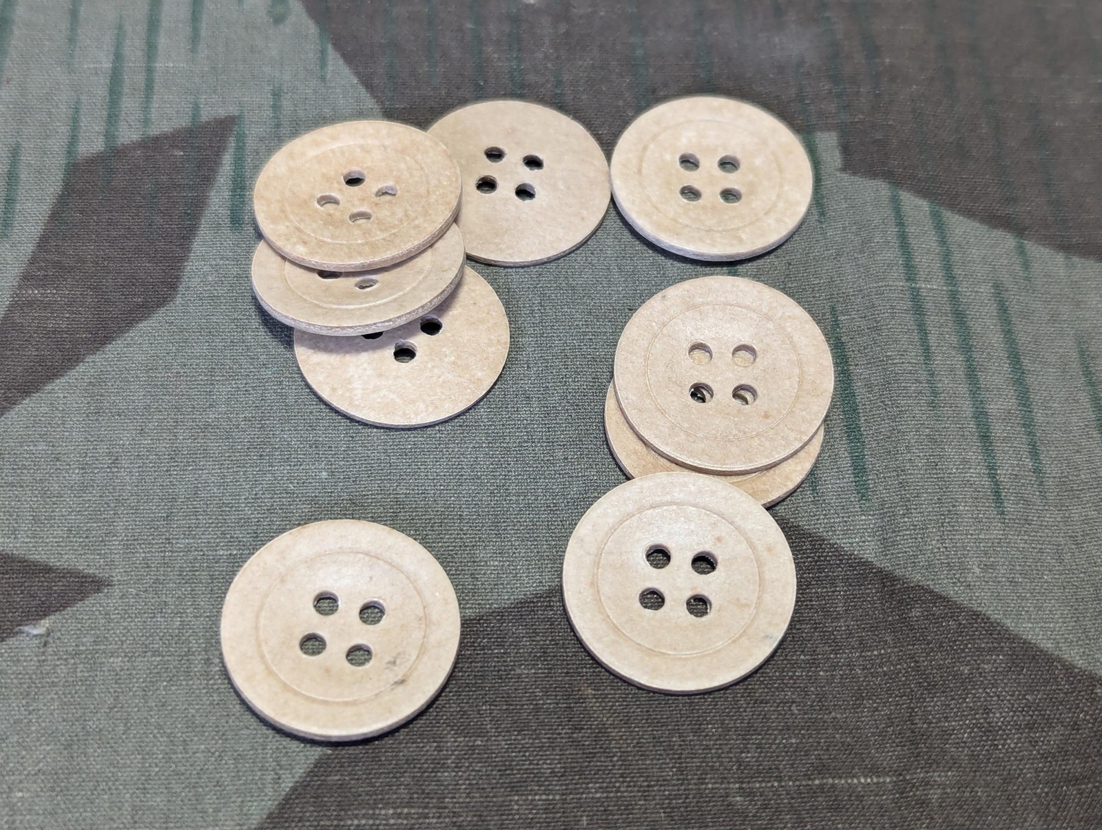 Original WWII German Pressed Paper 19mm Buttons (Lot of 10) Vintage 1940s 1930s