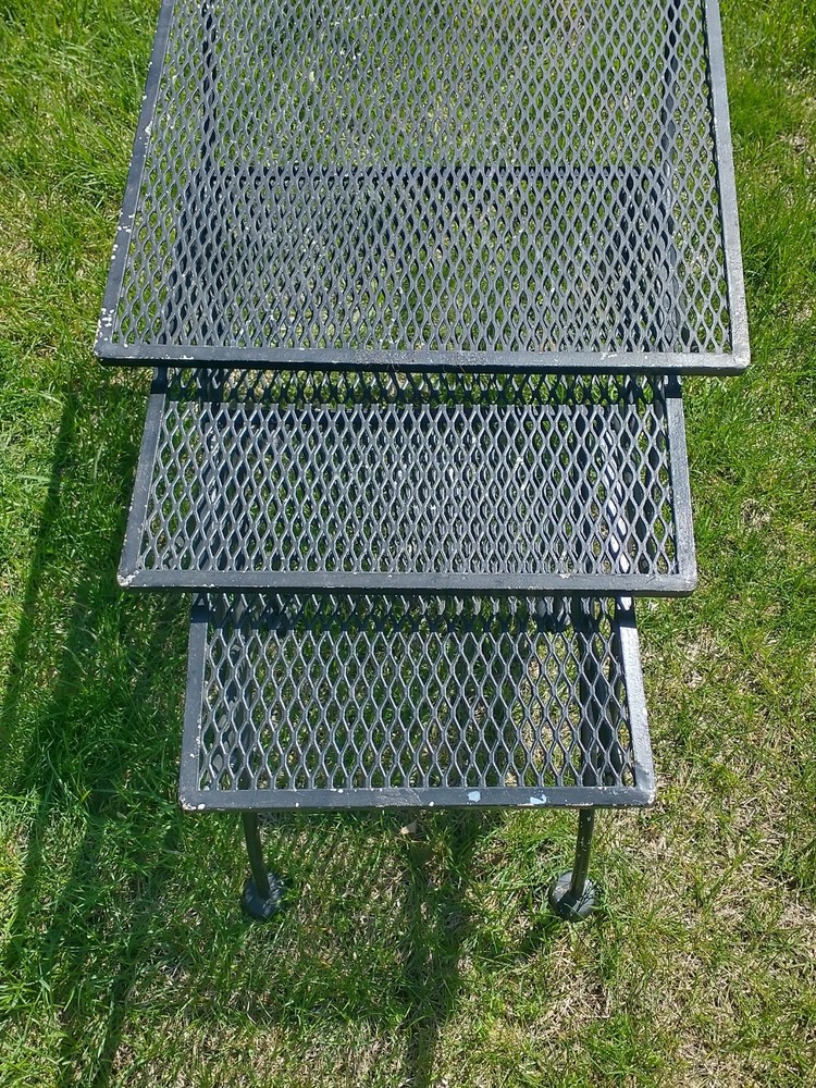 3 Russell Woodard Wrought Iron Nesting Stackable Vintage Tables