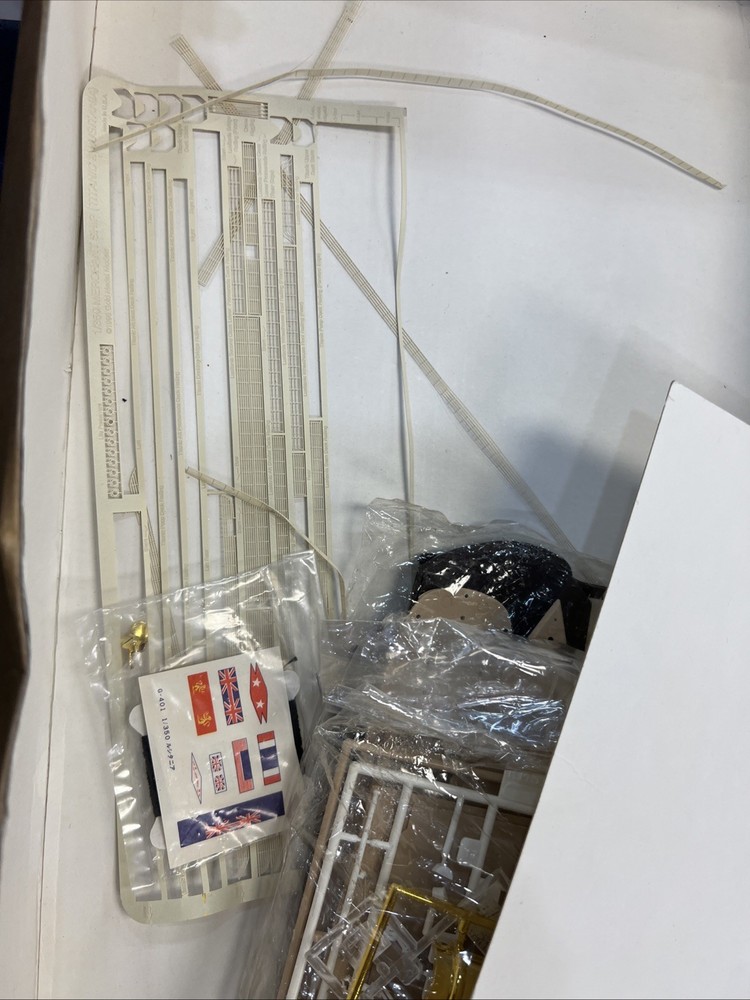 RMS LUSTANIA MODEL SHIP