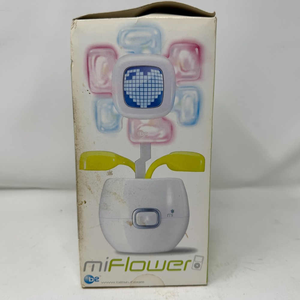 Mi flower Interactive Motion-Sensitive Speaker WowWee Extremely Rare - NIB