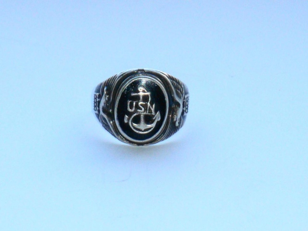 SUPERB ANTIQUE VINTAGE USA UNITED STATES NAVY WWII SILVER & BLACK ENAMEL RING