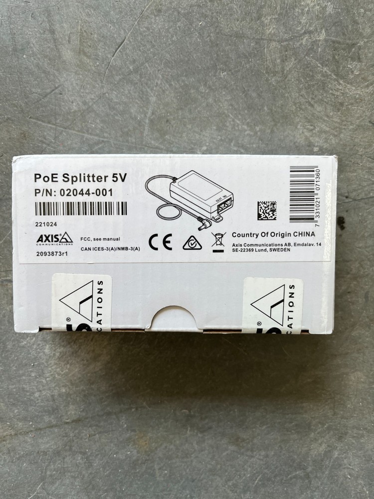 Axis 02044-001 PoE Splitter 5V