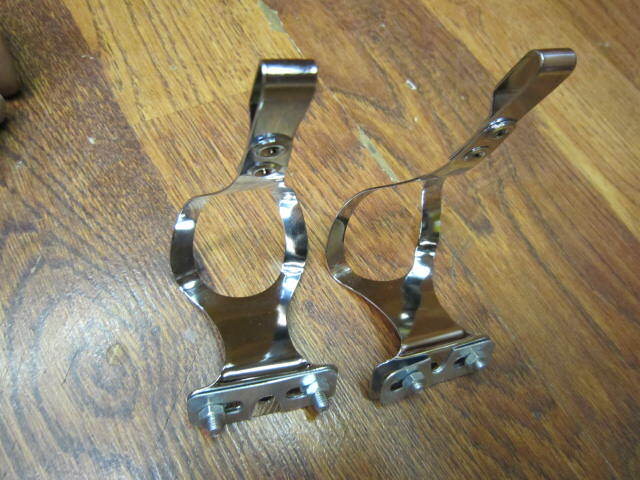 NOS ALE CT TOE CLIPS - CHROME