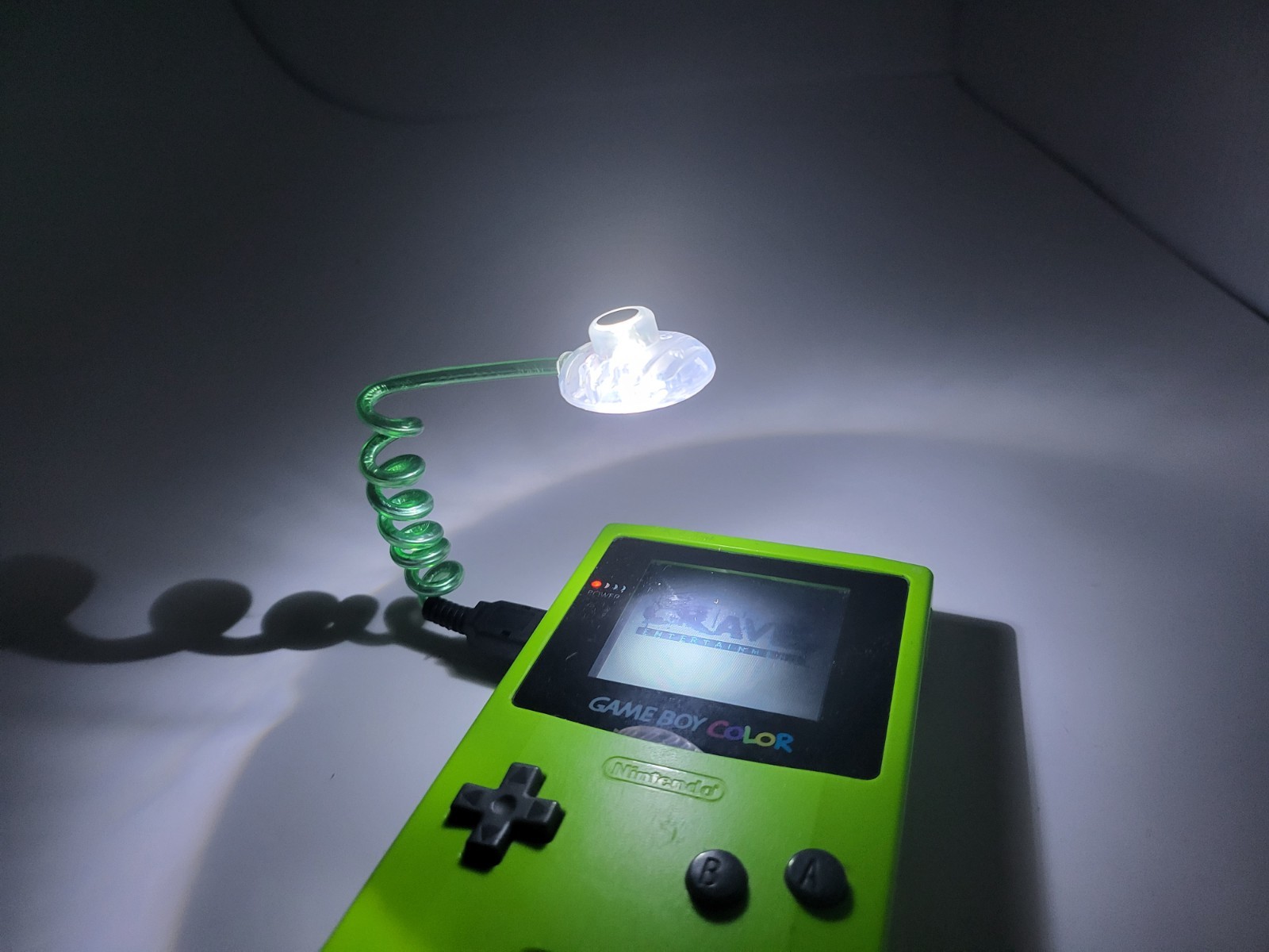 NEW Super Bright LED Worm/Snake Light for Game Boy Color No Batteries Required