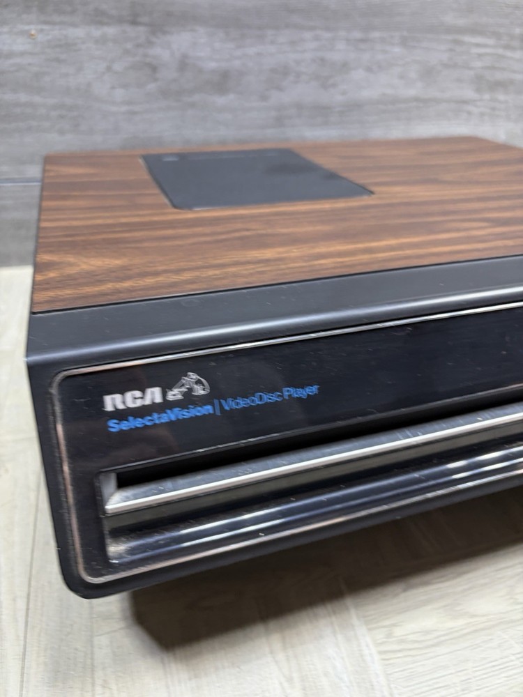 AS IS PARTIAL WORKING RCA SelectaVision CED Video Disc Player SFT100W + 3 Discs