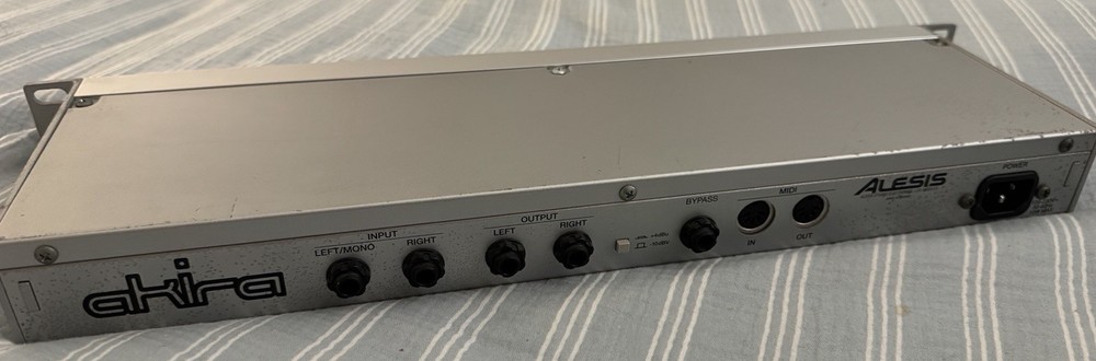 Alesis Akira Multi-fx ModFx - Multi Effects Processor