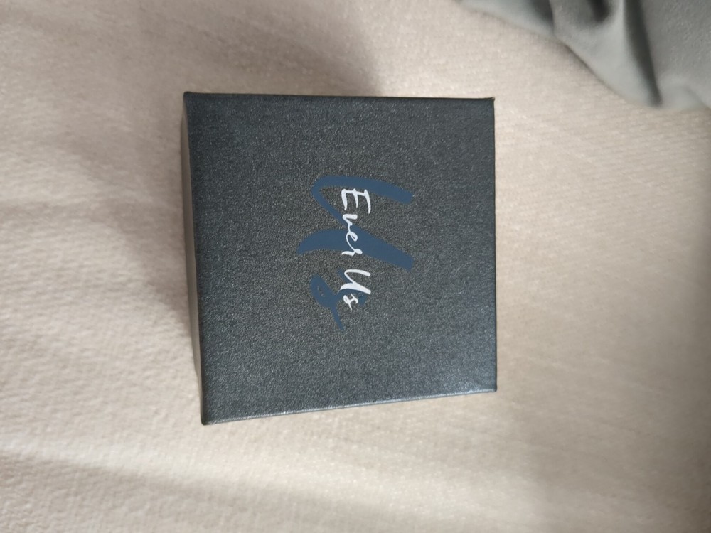 New Old Stock EverUs Ring Box. Box Only !
