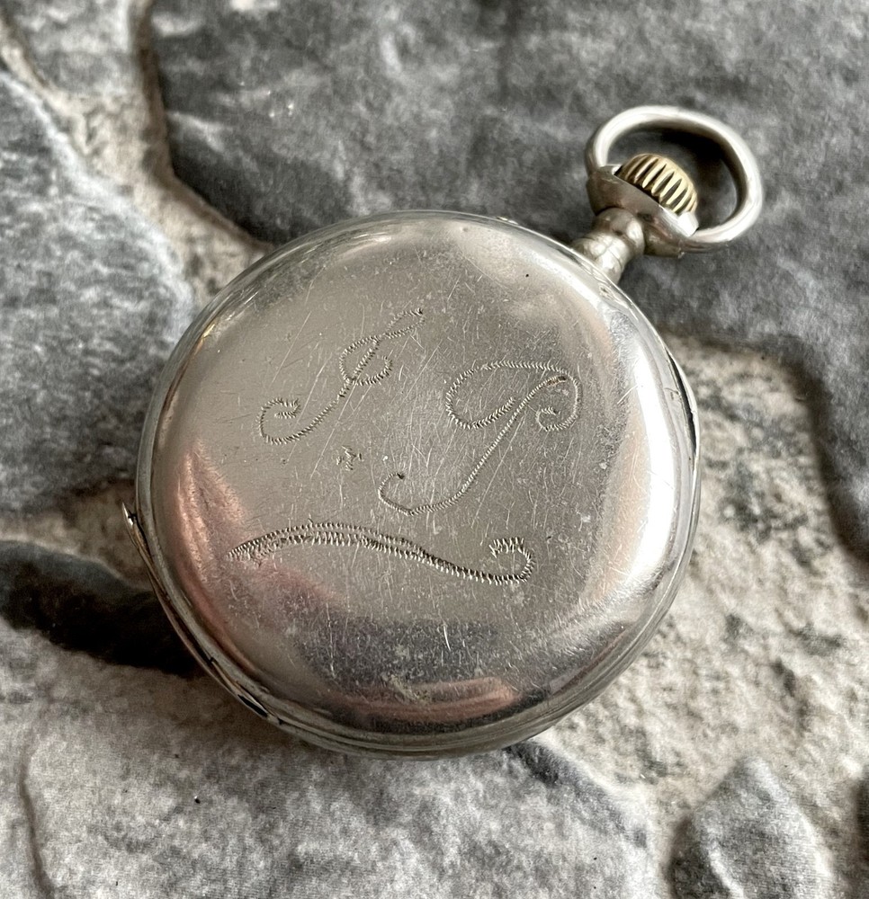 ✩ Antique PHENIX pocket watch